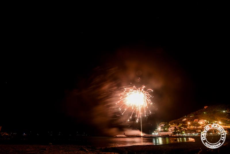 Sabato 8 Settembre  2018. Festeggiamenti per N.S. del Suffragio a Recco (Genova). Preparazione Sparata Mascoli del Quartiere Bastia, Sparata Quartiere Verzemma e dei Fuochi di giorno. Sparata del Quartiere Bastia, Spettacolo Pirotecnico del Quartiere Bastia, Ponte , Collodari. ©www.pasottidavidfotografia.com