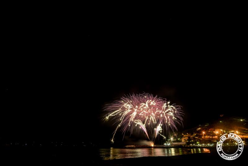 Sabato 8 Settembre  2018. Festeggiamenti per N.S. del Suffragio a Recco (Genova). Preparazione Sparata Mascoli del Quartiere Bastia, Sparata Quartiere Verzemma e dei Fuochi di giorno. Sparata del Quartiere Bastia, Spettacolo Pirotecnico del Quartiere Bastia, Ponte , Collodari. ©www.pasottidavidfotografia.com