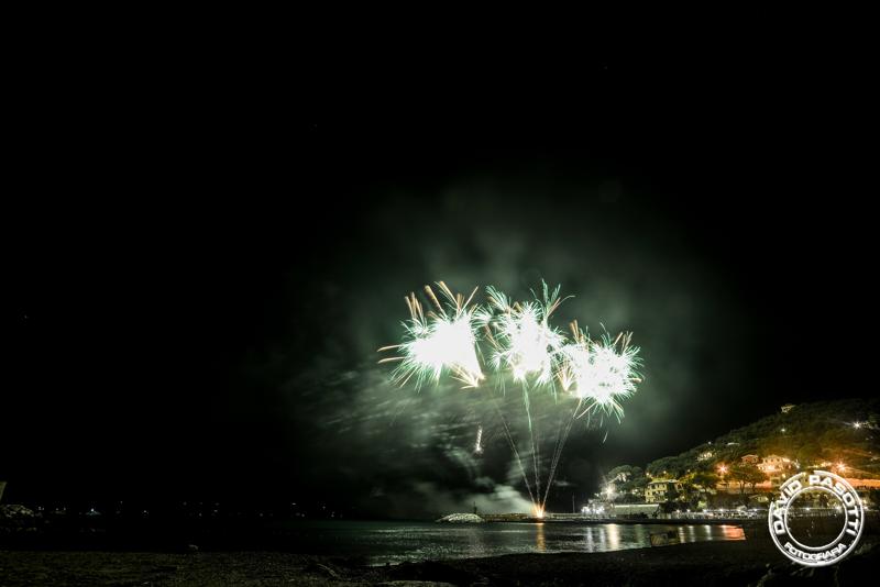 Sabato 8 Settembre  2018. Festeggiamenti per N.S. del Suffragio a Recco (Genova). Preparazione Sparata Mascoli del Quartiere Bastia, Sparata Quartiere Verzemma e dei Fuochi di giorno. Sparata del Quartiere Bastia, Spettacolo Pirotecnico del Quartiere Bastia, Ponte , Collodari. ©www.pasottidavidfotografia.com