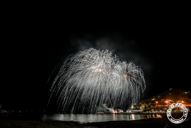 Sabato 8 Settembre  2018. Festeggiamenti per N.S. del Suffragio a Recco (Genova). Preparazione Sparata Mascoli del Quartiere Bastia, Sparata Quartiere Verzemma e dei Fuochi di giorno. Sparata del Quartiere Bastia, Spettacolo Pirotecnico del Quartiere Bastia, Ponte , Collodari. ©www.pasottidavidfotografia.com