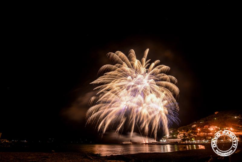 Sabato 8 Settembre  2018. Festeggiamenti per N.S. del Suffragio a Recco (Genova). Preparazione Sparata Mascoli del Quartiere Bastia, Sparata Quartiere Verzemma e dei Fuochi di giorno. Sparata del Quartiere Bastia, Spettacolo Pirotecnico del Quartiere Bastia, Ponte , Collodari. ©www.pasottidavidfotografia.com
