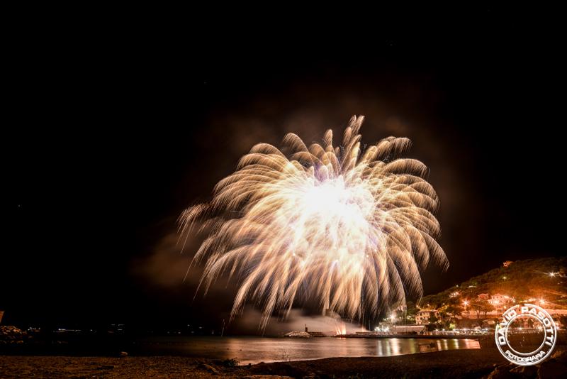 Sabato 8 Settembre  2018. Festeggiamenti per N.S. del Suffragio a Recco (Genova). Preparazione Sparata Mascoli del Quartiere Bastia, Sparata Quartiere Verzemma e dei Fuochi di giorno. Sparata del Quartiere Bastia, Spettacolo Pirotecnico del Quartiere Bastia, Ponte , Collodari. ©www.pasottidavidfotografia.com