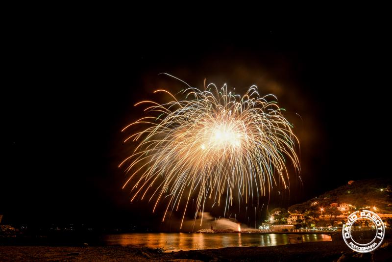 Sabato 8 Settembre  2018. Festeggiamenti per N.S. del Suffragio a Recco (Genova). Preparazione Sparata Mascoli del Quartiere Bastia, Sparata Quartiere Verzemma e dei Fuochi di giorno. Sparata del Quartiere Bastia, Spettacolo Pirotecnico del Quartiere Bastia, Ponte , Collodari. ©www.pasottidavidfotografia.com