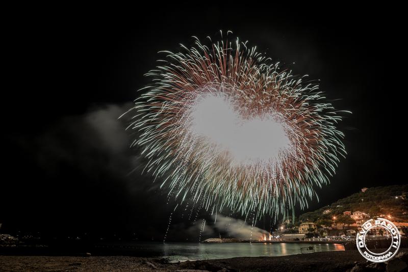 Sabato 8 Settembre  2018. Festeggiamenti per N.S. del Suffragio a Recco (Genova). Preparazione Sparata Mascoli del Quartiere Bastia, Sparata Quartiere Verzemma e dei Fuochi di giorno. Sparata del Quartiere Bastia, Spettacolo Pirotecnico del Quartiere Bastia, Ponte , Collodari. ©www.pasottidavidfotografia.com