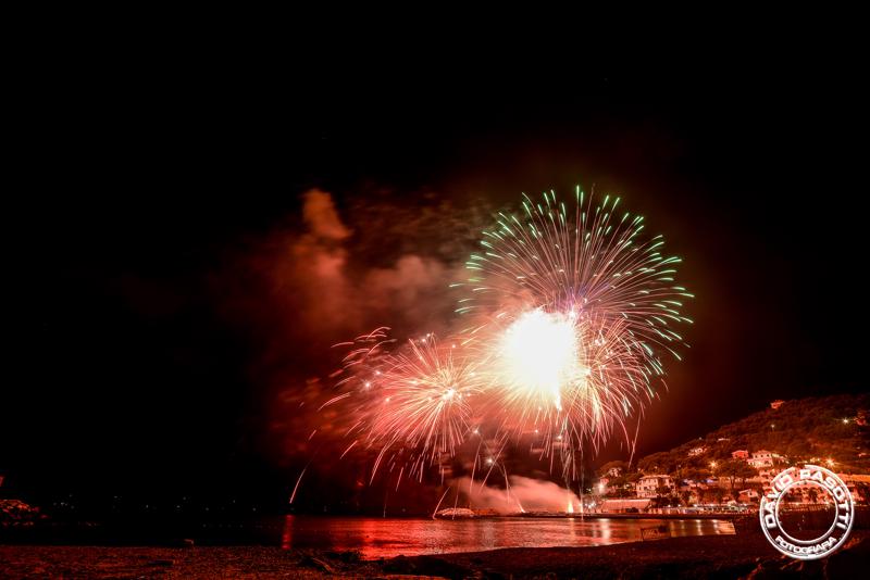Sabato 8 Settembre  2018. Festeggiamenti per N.S. del Suffragio a Recco (Genova). Preparazione Sparata Mascoli del Quartiere Bastia, Sparata Quartiere Verzemma e dei Fuochi di giorno. Sparata del Quartiere Bastia, Spettacolo Pirotecnico del Quartiere Bastia, Ponte , Collodari. ©www.pasottidavidfotografia.com